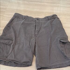 High Sierra Men's Charcoal Cargo Shorts